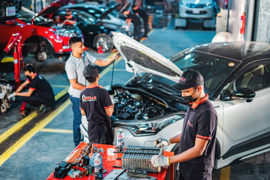 How to Schedule Car Maintenance: 7 Proven Tips to Avoid Costly Mistakes